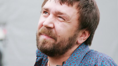 Шнуров прокомментировал уход из "Ленинграда" исполнительницы хита о лабутенах