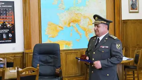 Степан Полторак