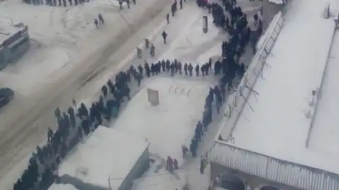Снегопад во Львове усложнил движение транспорта. Фото: facebook.com/Igor Zinkevych