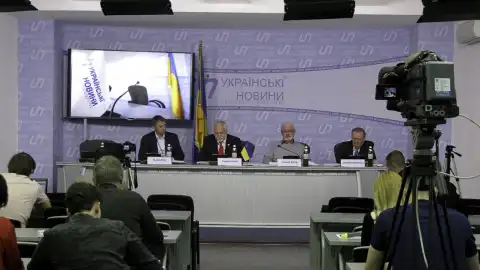 5.05.17 11:00 Прес-конференція: "Правова експертиза "Мінських угод" громадським Інститутом Права і Суспільства. Висновок. Аналіз. Пропозиції"