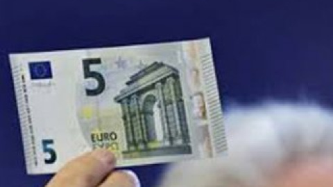 Португалия ввела евро одной из первых в 1999 году.