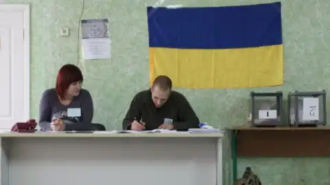 Кто победил во втором туре выборов мэров. Несколько сюрпризов на фоне низкой явки