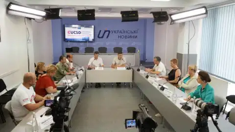 21.06.19 13:30 Круглий стіл: "Парламентські перспективи: хто формуватиме склад наступного парламенту?"