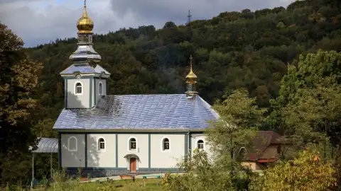 МХП допомагає зберігати святині: єдність громад через підтримку місцевих храмів