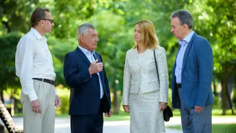 Кияни мають отримувати муніципальну пенсію, - Омельченко