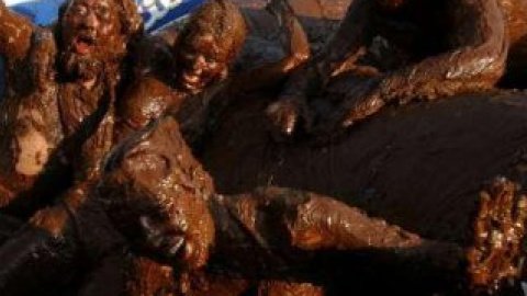 Серед постраждалих немає поранених, але всі вони знаходяться у важкому стресовому стані.