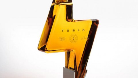 Teslaquila. Фото: tesla.com