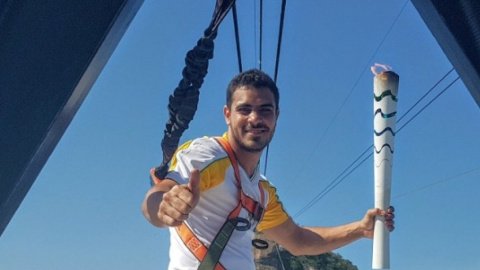 Олімпійський вогонь на фінішній прямій. Фото: twitter.com/Rio2016_en