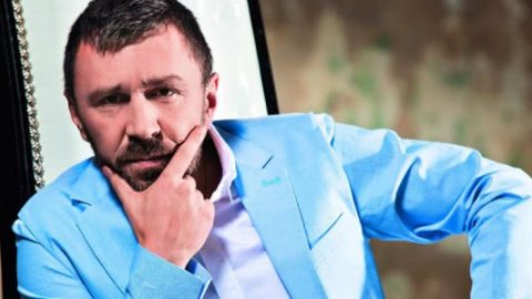 ​Шнуров ответил прокуратуре РФ фейковым "указом" Петра І