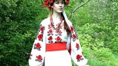 На фестивалі буде проведений конкурс на кращий український костюм.