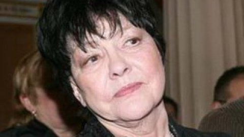 Ахмадуліна померла у віці 73 років.