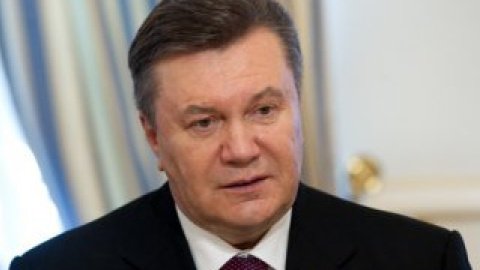 Янукович снова допустил ошибку в своей речи.