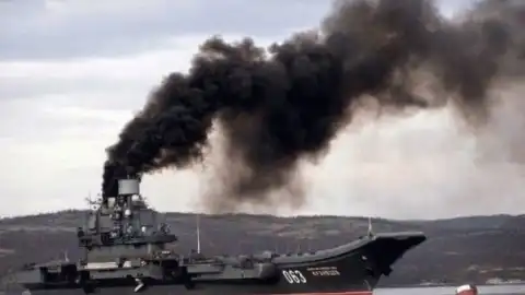 У Мурманській області горить єдиний авіаносець Росії "Адмірал Кузнєцов"