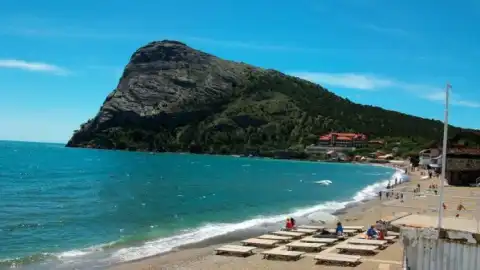 Пустые пляжи в Крыму Фото: bigmir.net
