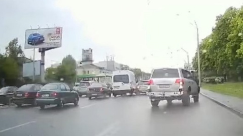 В Киеве смертельное ДТП с 4 автомобилями: водитель потерял сознание за рулем