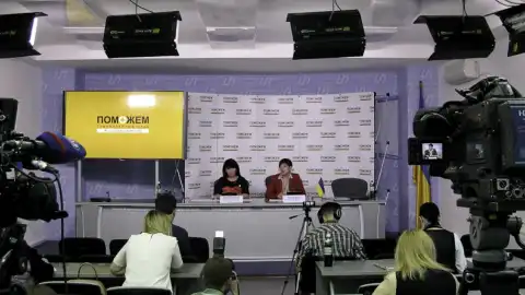 24.05.17 11:00 Пресс-брифинг: "Мирное лето - детям Донбасса - 2017".  Штаб Рината Ахметова запускает проект летнего оздоровления" 