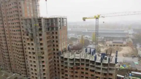 Чиновники ігнорують рішення Зеленського стосовно "Укрбуду"