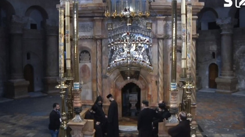 В Єрусалимі почалася церемонія Сходження Благодатного Вогню: онлайн-трансляція