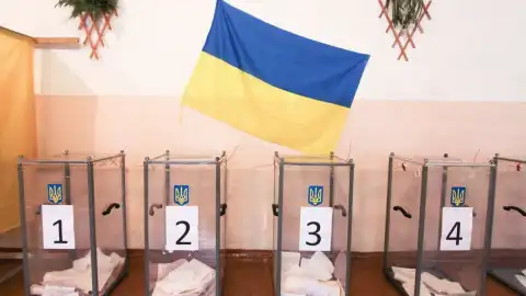 Началось голосование на выборах в Раду в 7 округах