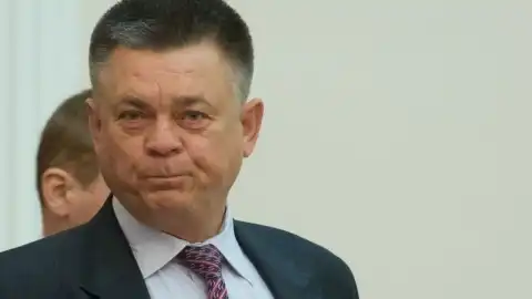 Экс-министра обороны Лебедева объявили в розыск без возможности заочного расследования
