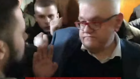 Радикалы напали на Сивохо