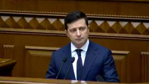 Рада відкрила позачергове засідання, де мають розглядати новий Кабмін. Пряма трансляція