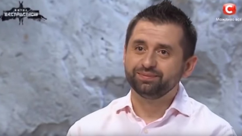 Глава "Слуги народа" Арахамия участвовал в "Битве экстрасенсов"
