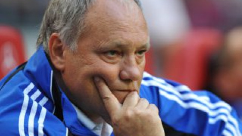 Йол також оштрафував футболіста, за те що той самовільно пробив пенальті.