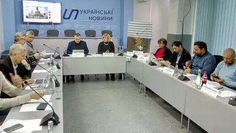 Зеленський стане "головним дезінформатором", якщо підтримає законопроект Бородянського, - Пєтухов