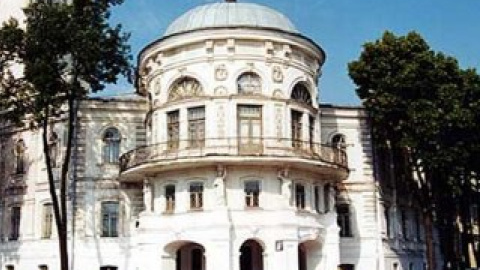 Місто Суми. Краєзнавчий музей.