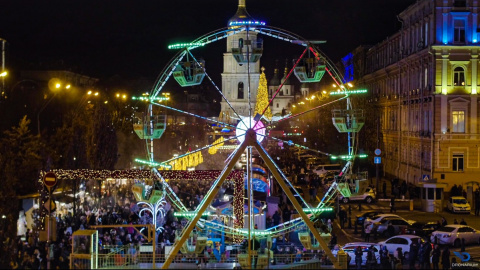 Новий рік у Києві на Софійській площі. Фото: facebook.com/DronariumUkraine