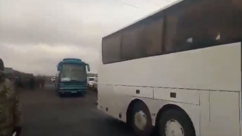 Автобусы с теми, кого выдает Украина, отправились на оккупированную территорию