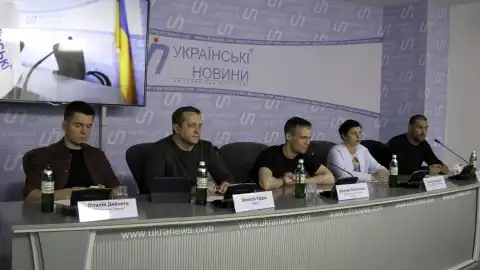  04.04.17 16:00 Брифинг по поводу бесконтрольного финансирования государством общественных объединений 