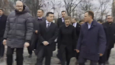 Зеленський з дружиною вшанували пам'ять героїв Небесної сотні
