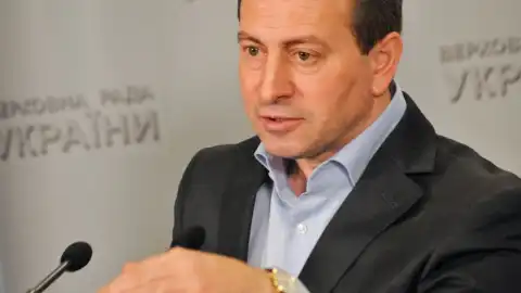 Микола Томенко