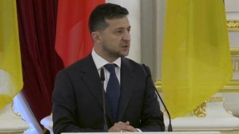 Зеленський прийшов неголений на зустріч з прем'єром Чехії, тому що забобонний