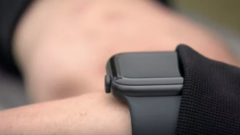 Apple Watch. Скріншот відео Eyewitness News ABC7NY
