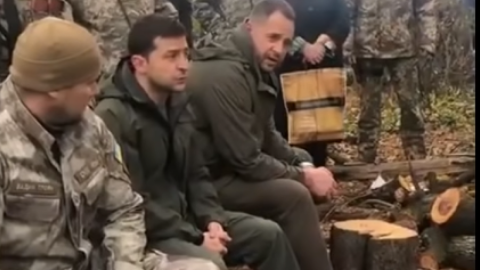 Зеленський сказав, що йому "пофіг" з ким буде перемир'я