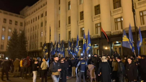 Акція протесту проти "формули Штайнмайєра". Фото: facebook.com/mikhailyna.skoryk