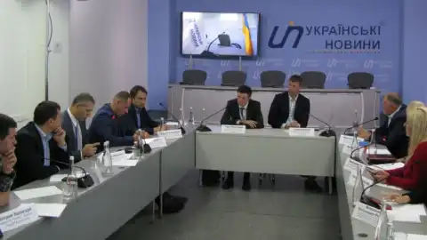 17.09.19 11:00 Круглий стіл: "Земельне віче - як ринок бачить цивілізований вільний ринок землі в Україні: ризики/можливості, присутність іноземців та доступ до кредитів"