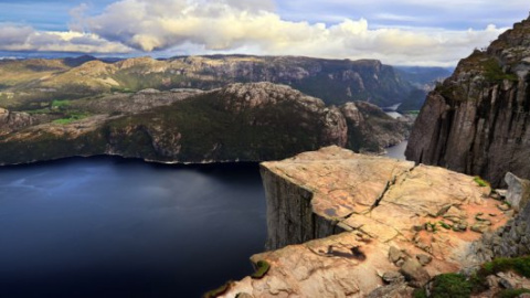 ​Lonely Planet определила самый живописный в мире вид на море