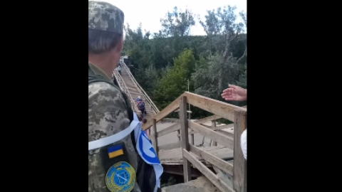 Боевики не пускают саперов для разминирования в Станице Луганской