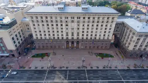Скасування переходу на літній час, повернення "Зоряного" антикорупційна "гаряча" лінія: ТОП–5 проектів рішень Київради на цьому тижні