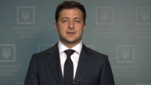 Зеленський вважає непотрібними прокурорів, які "можуть посадити тільки власну печінку"