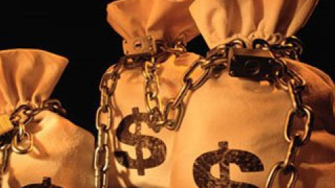Чоловік приніс позивачці 3 мішки монет по 30 кг кожний.