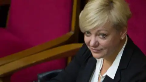 Гонтарєва розповіла журналістам, як буде рятувати гривню