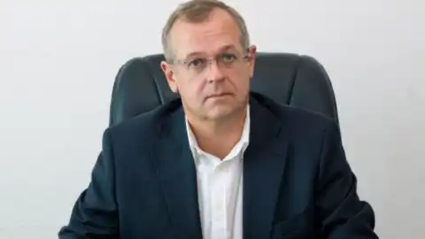 Очільник ради директорів аеропорту "Київ" Денис Костржевський: "Санкції - це удар і по українським підприємствам"