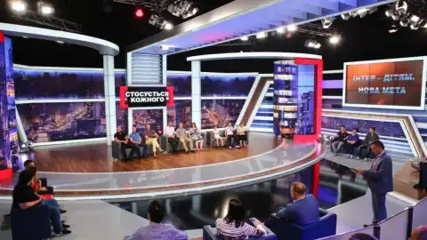 "Интер" снял документальный проект к 5-летию ток-шоу "Касается каждого"