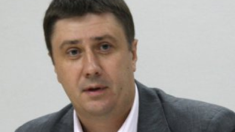 Кириленко предложил запретить русский дубляж кино.
