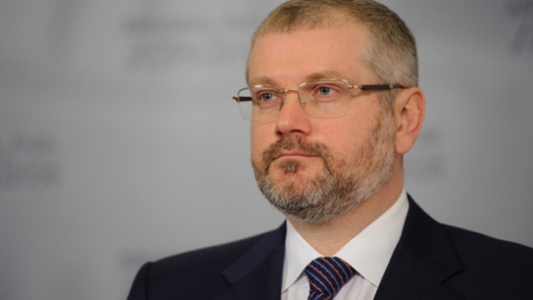 Александр Вилкул: 50 составов застряли возле морских портов как памятник топ-менеджерам "Укрзализныци" с неприлично большими зарплатами